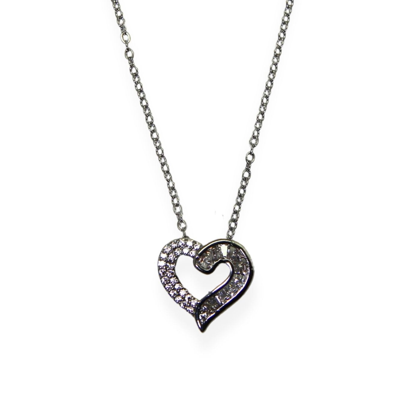 Collar Corazón Entrelazado