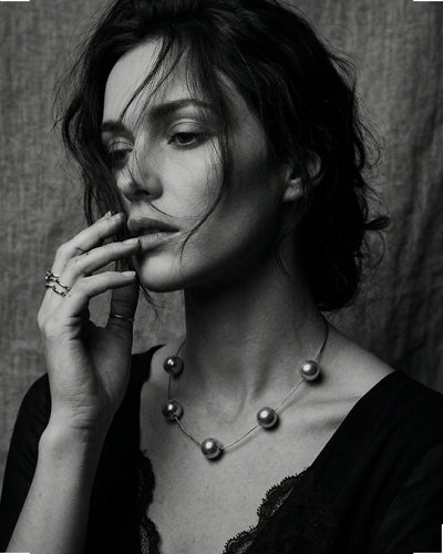 Collares