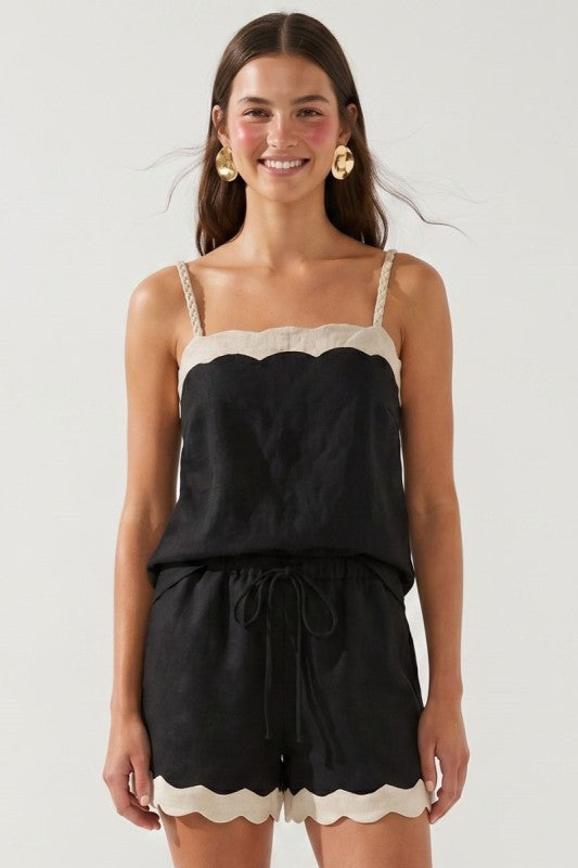 Blusa Fluida con Tirantes Trenzados y Acabado Ondulado
