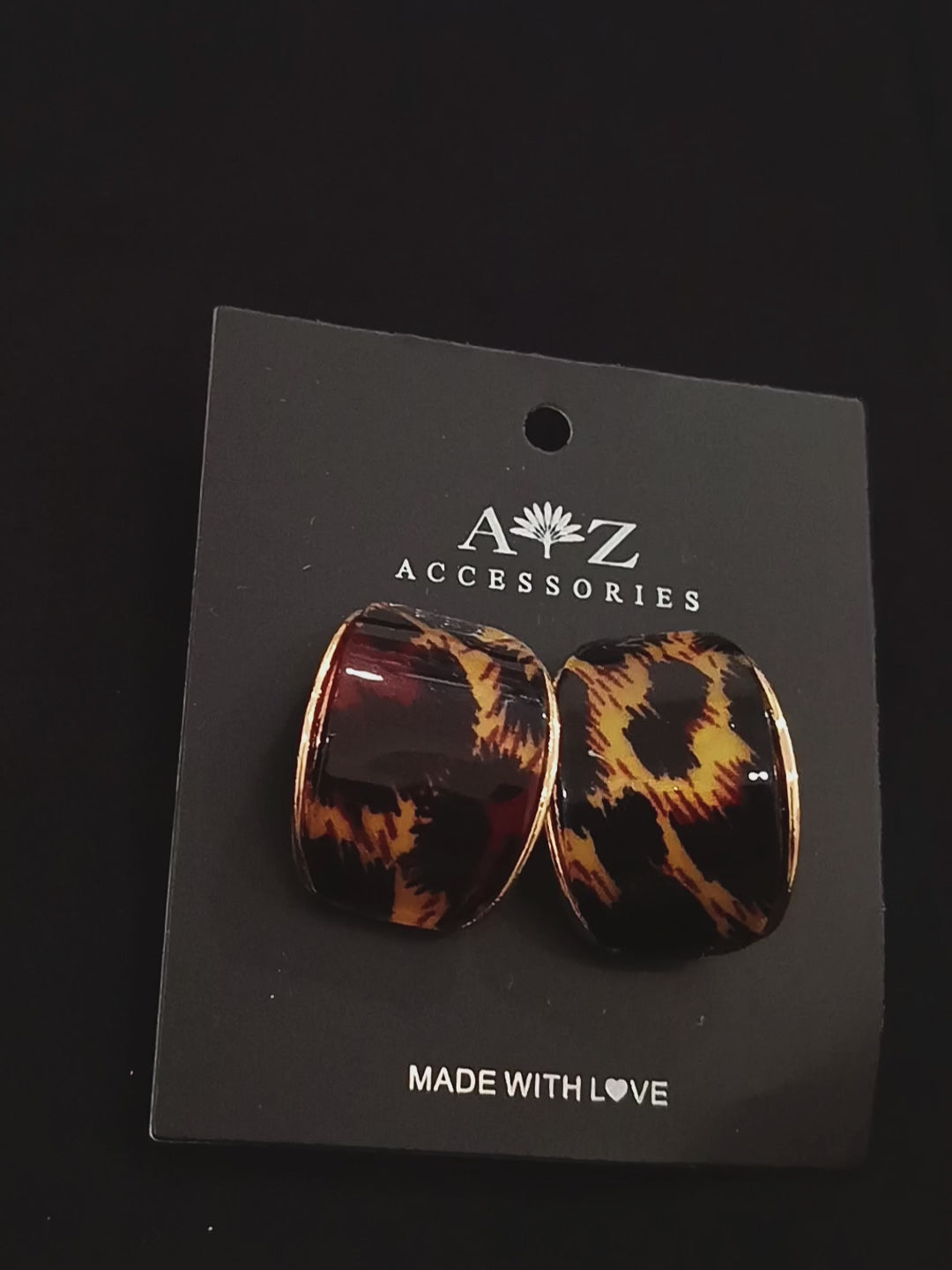 Aretes Media Luna Carey